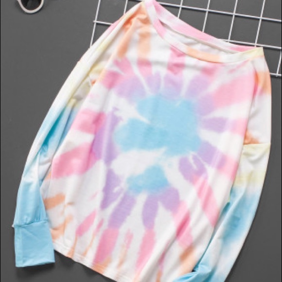 LAST 💕 Tie Dye Summer Sweatshirt - Picture 5 of 5